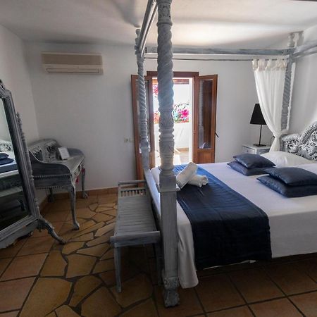 Buenavista Suites Hotel Boutique Санта Еулалия дел Рио Екстериор снимка