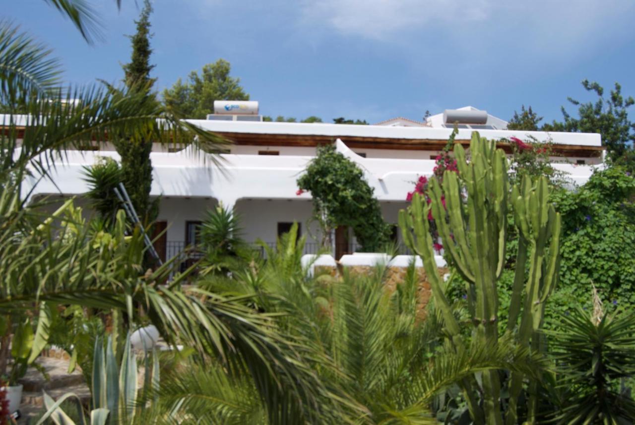 Buenavista Suites Hotel Boutique Санта Еулалия дел Рио Екстериор снимка